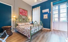 Karalis Boutique Room