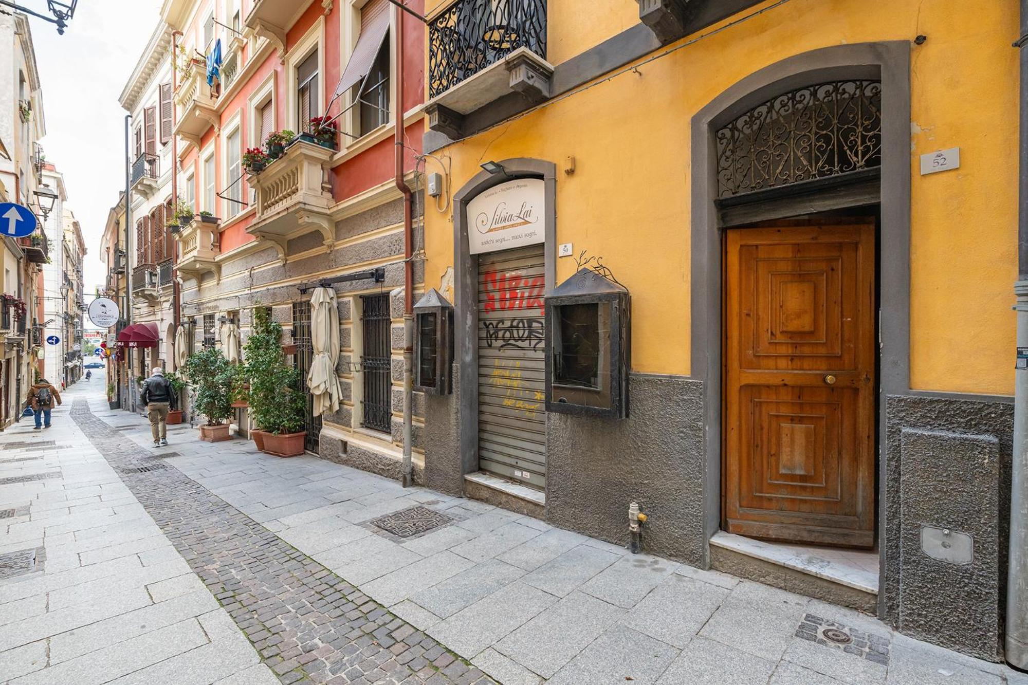 Karalis Boutique Room Cagliari Exterior photo